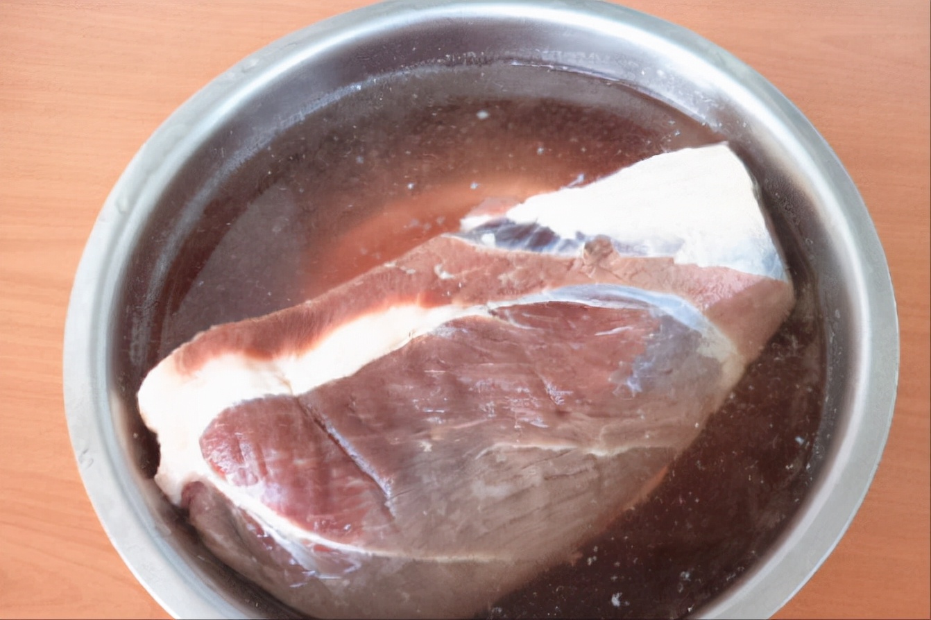 煮生牛肉的正确方法（牛肉软烂入味，越吃越解馋）